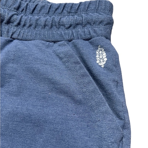 Free People Movement Sunny Skinny Sweats Joggers in Navy Size XS - Picture 2 of 5